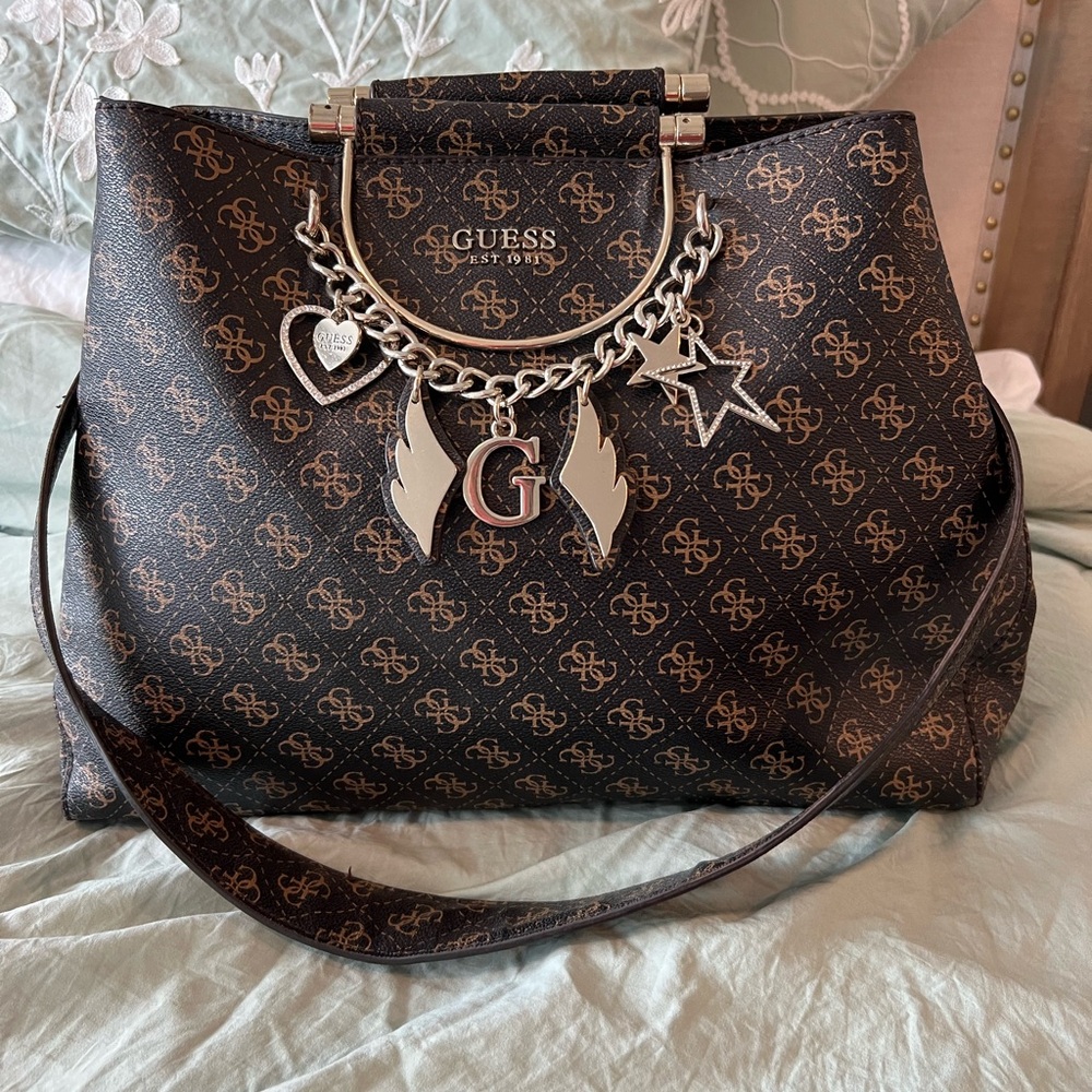 Guess purse